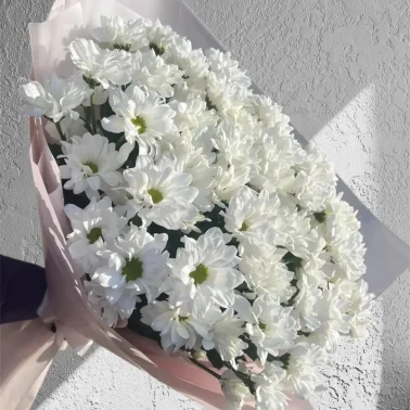 Букет из кустовой хризантемы «Пышное облако»